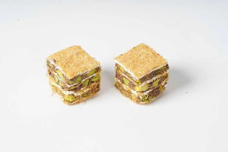 نوتيلا وكنافة